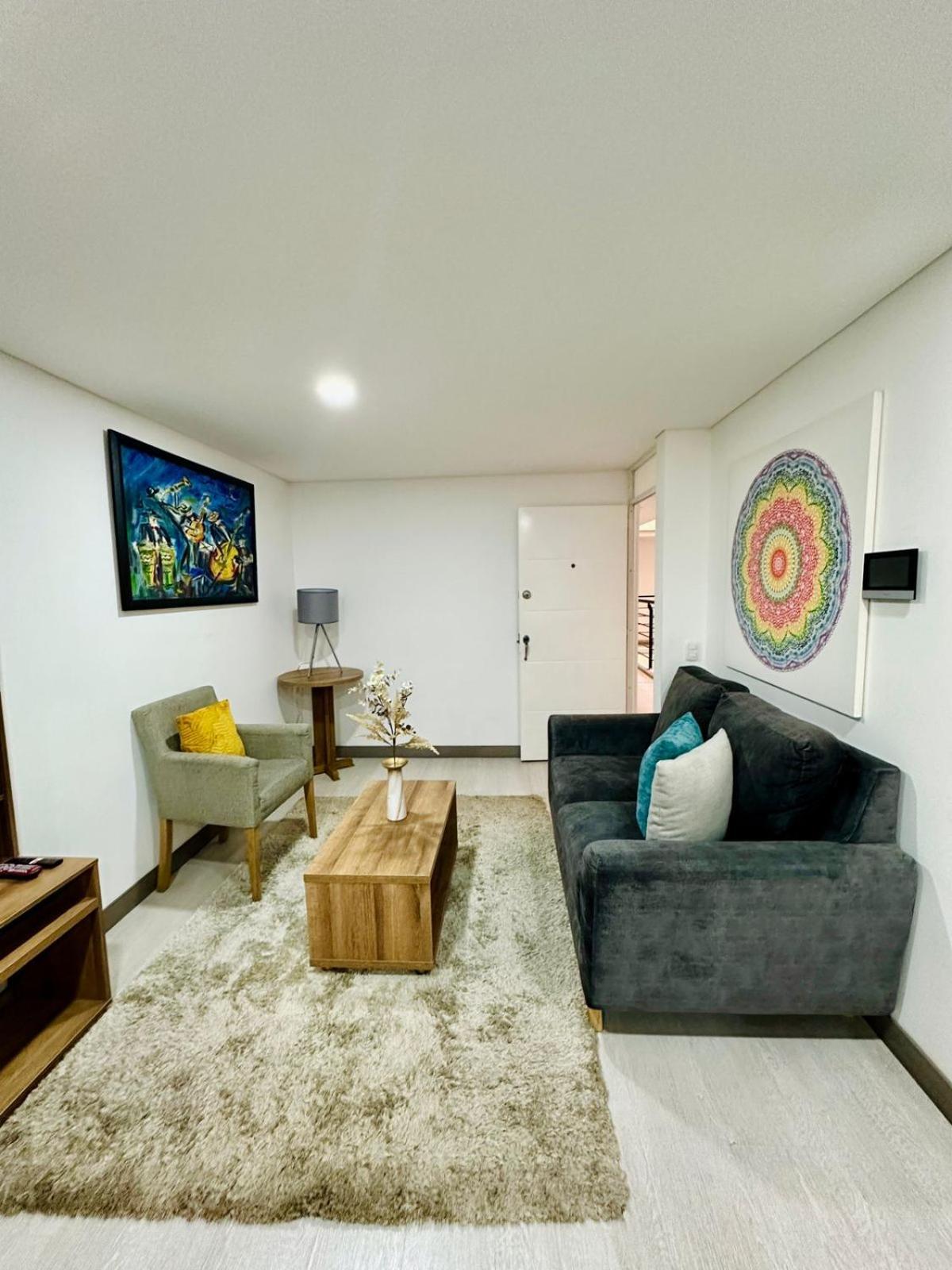 Magnifico Y Confortable Amoblado Apartment Bogota